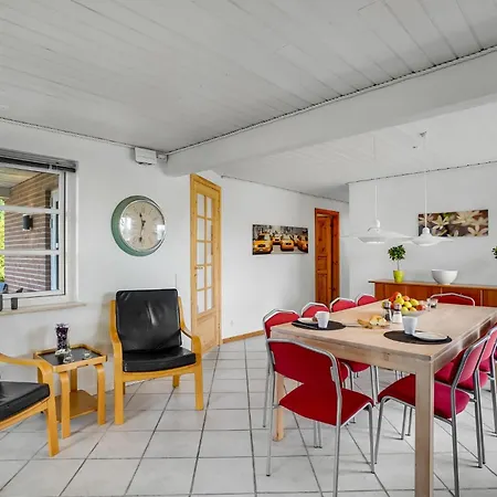 Pet Friendly In With Sauna Holiday home