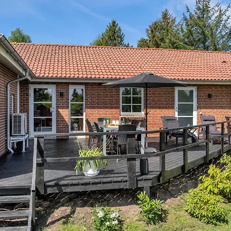 Pet Friendly In With Sauna *