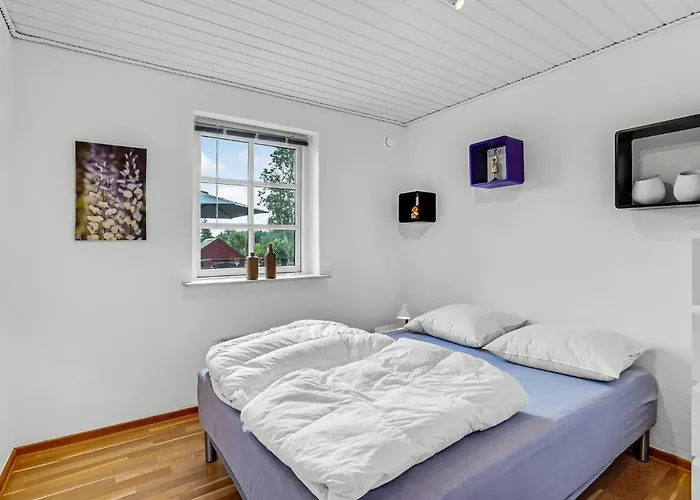 Pet Friendly In With Sauna Feriehus Farsø