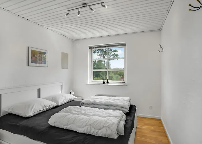 Pet Friendly In With Sauna Farsø