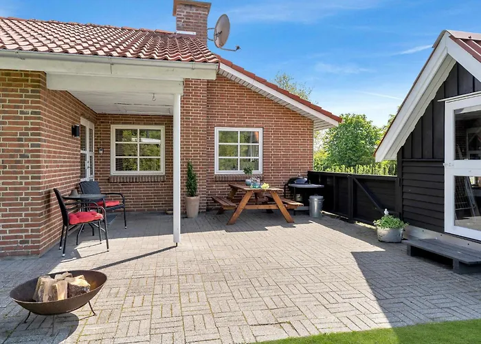 Pet Friendly In With Sauna * Farsø