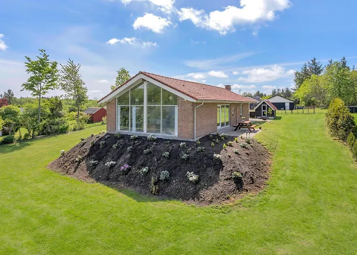 Pet Friendly In With Sauna *